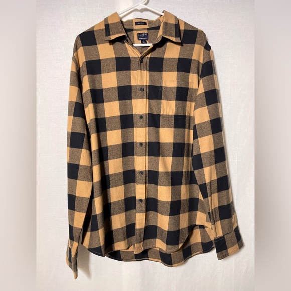 J. Crew Factory Other - NEW J Crew Classic plaid flannel shirt!!!